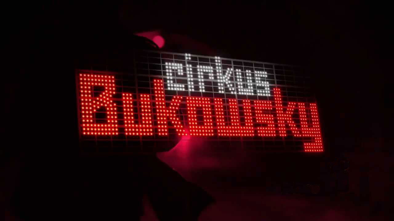 Cirkus Bukowsky Background