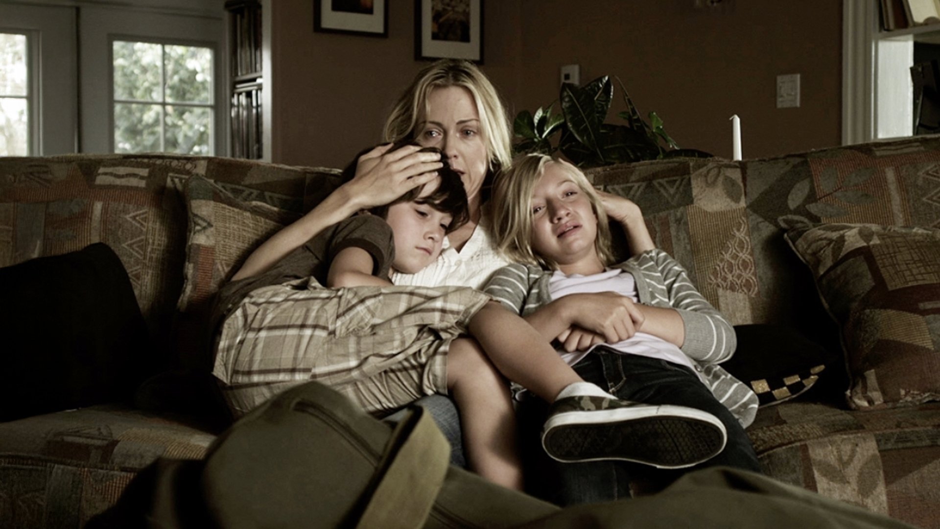 The Walking Dead: Torn Apart Background