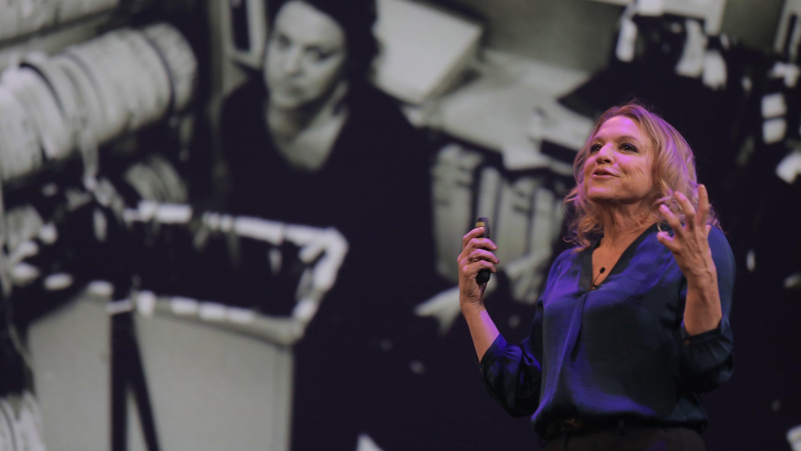 Brainwashed: Sex-Camera-Power Background