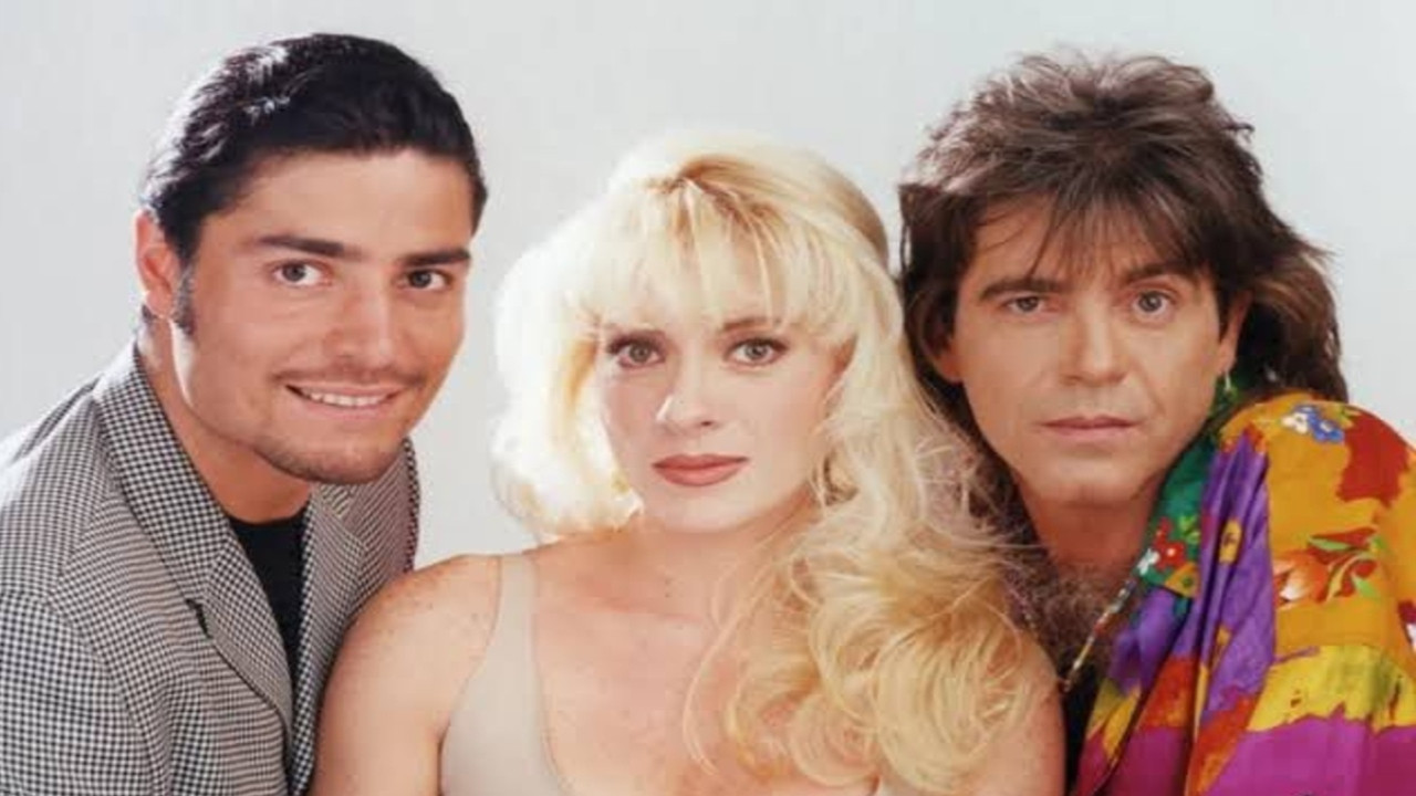 Volver a Empezar Background