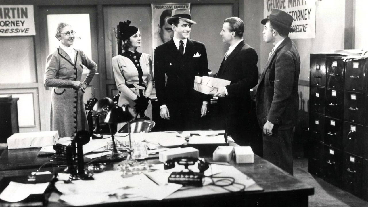 Beware Of Ladies Background