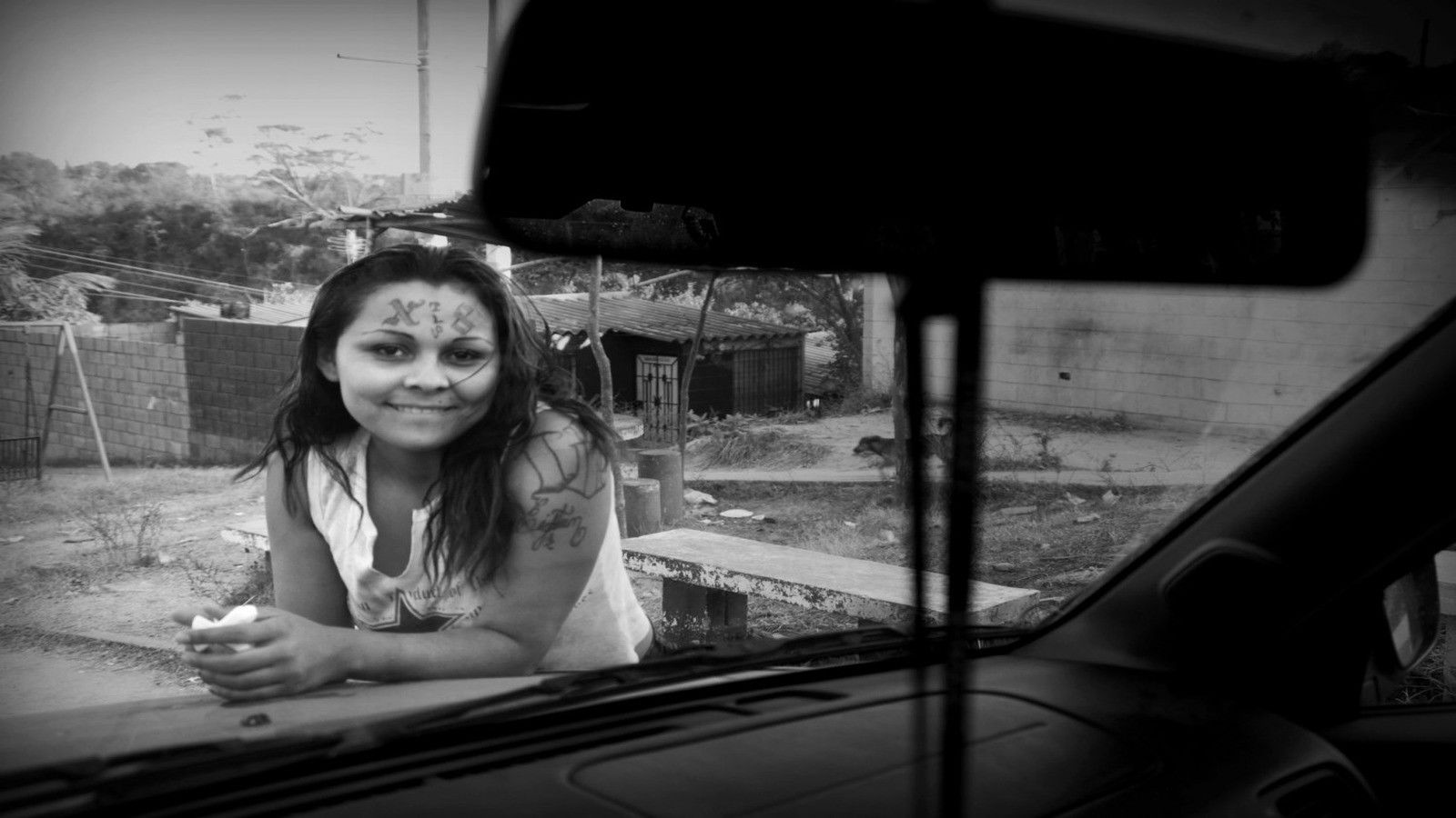 La vida loca Background