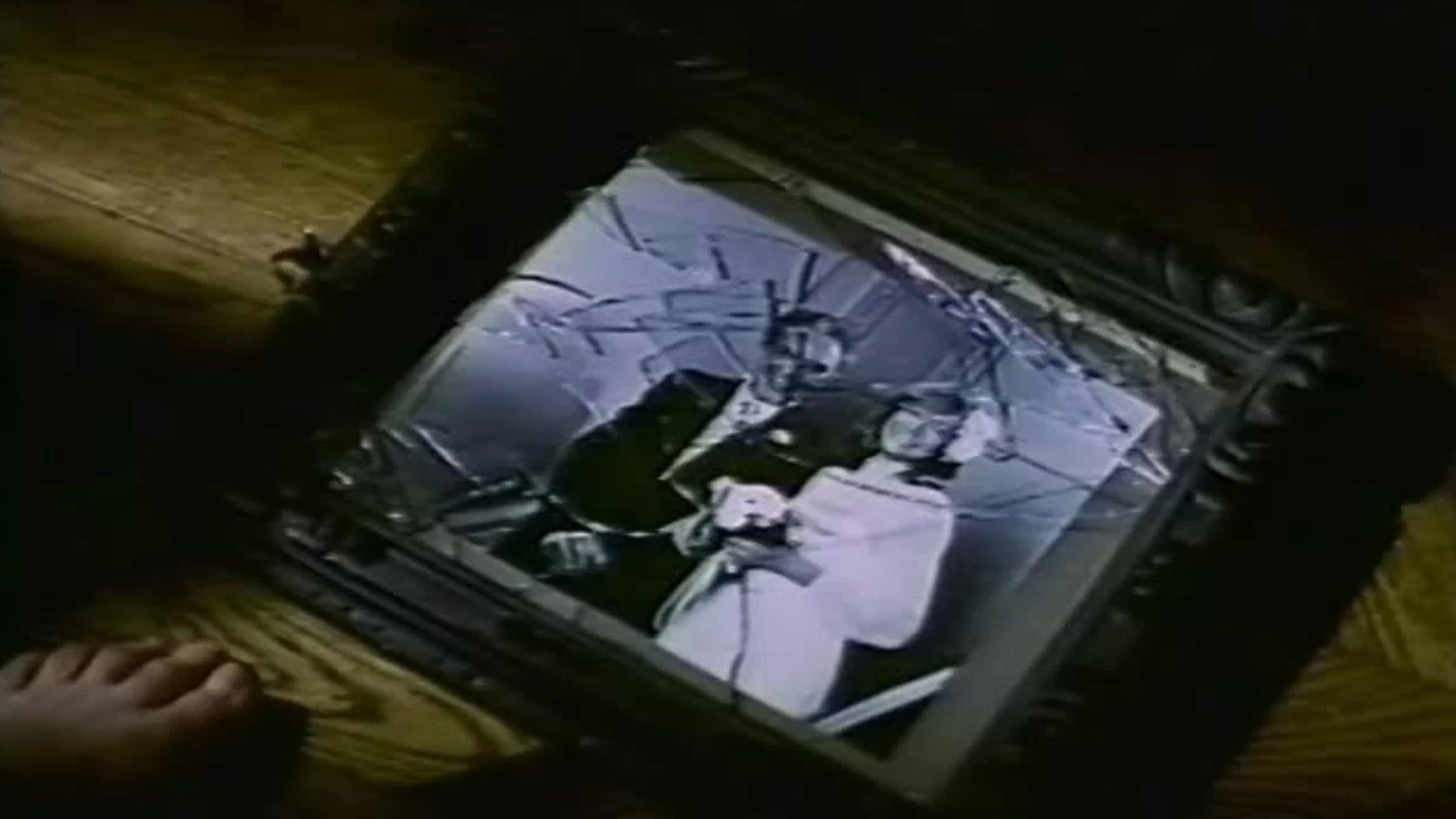 La casa de las siete tumbas Background