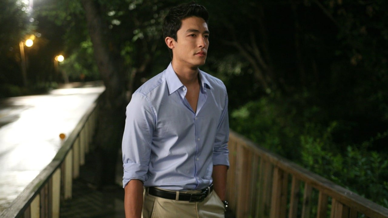 Seducing Mr. Perfect Background