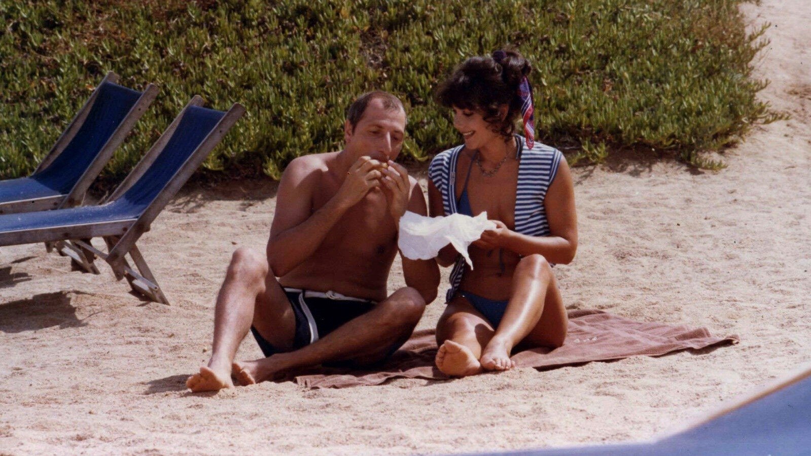 L'imbranato Background