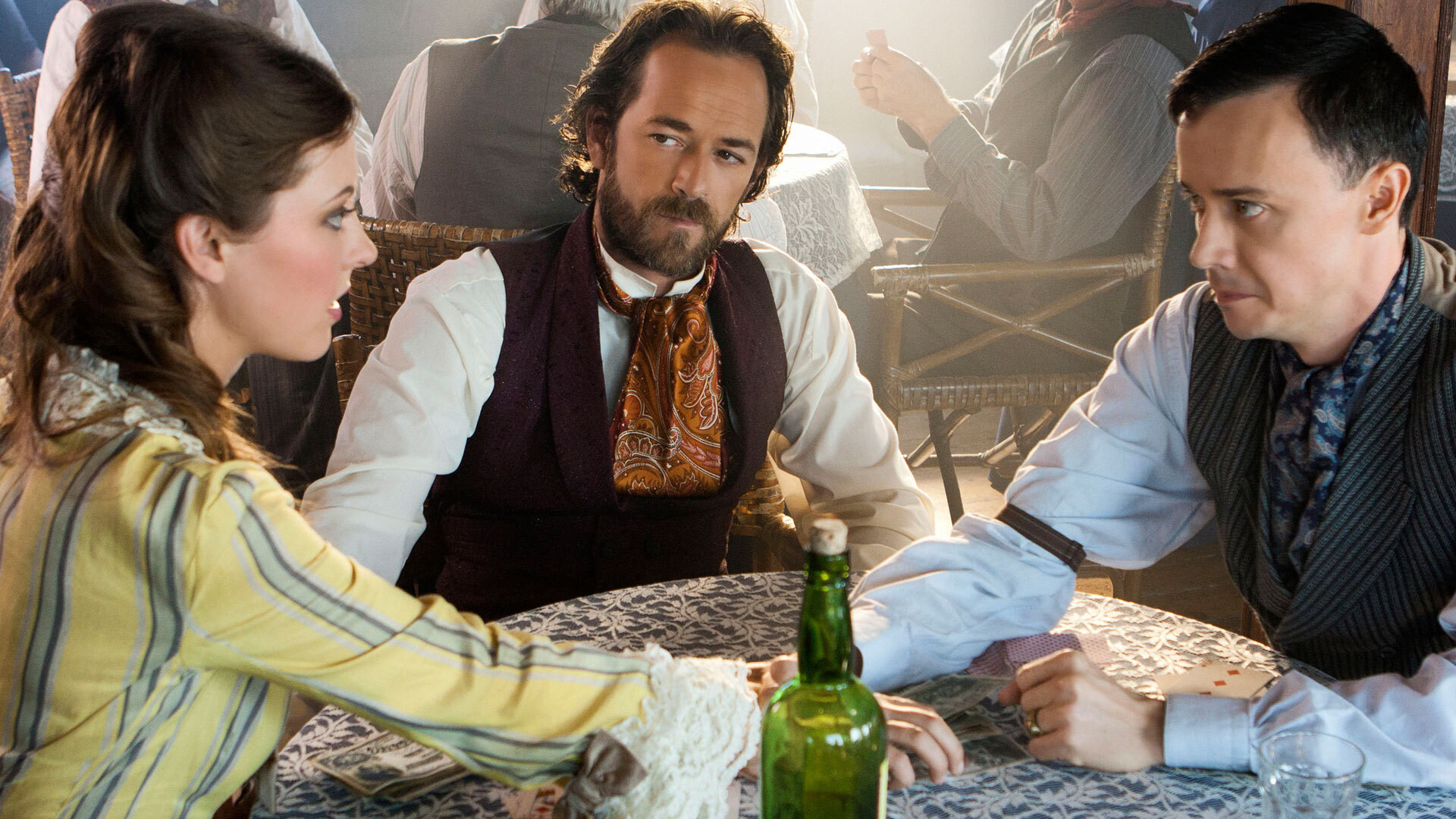 Goodnight for Justice: Queen of Hearts Background