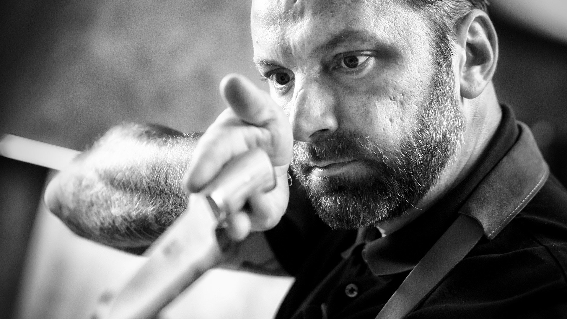 Ljubomir Stanisic - Coração na Boca Background