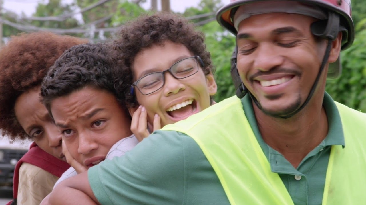 Lo Que Siento Por Ti Background