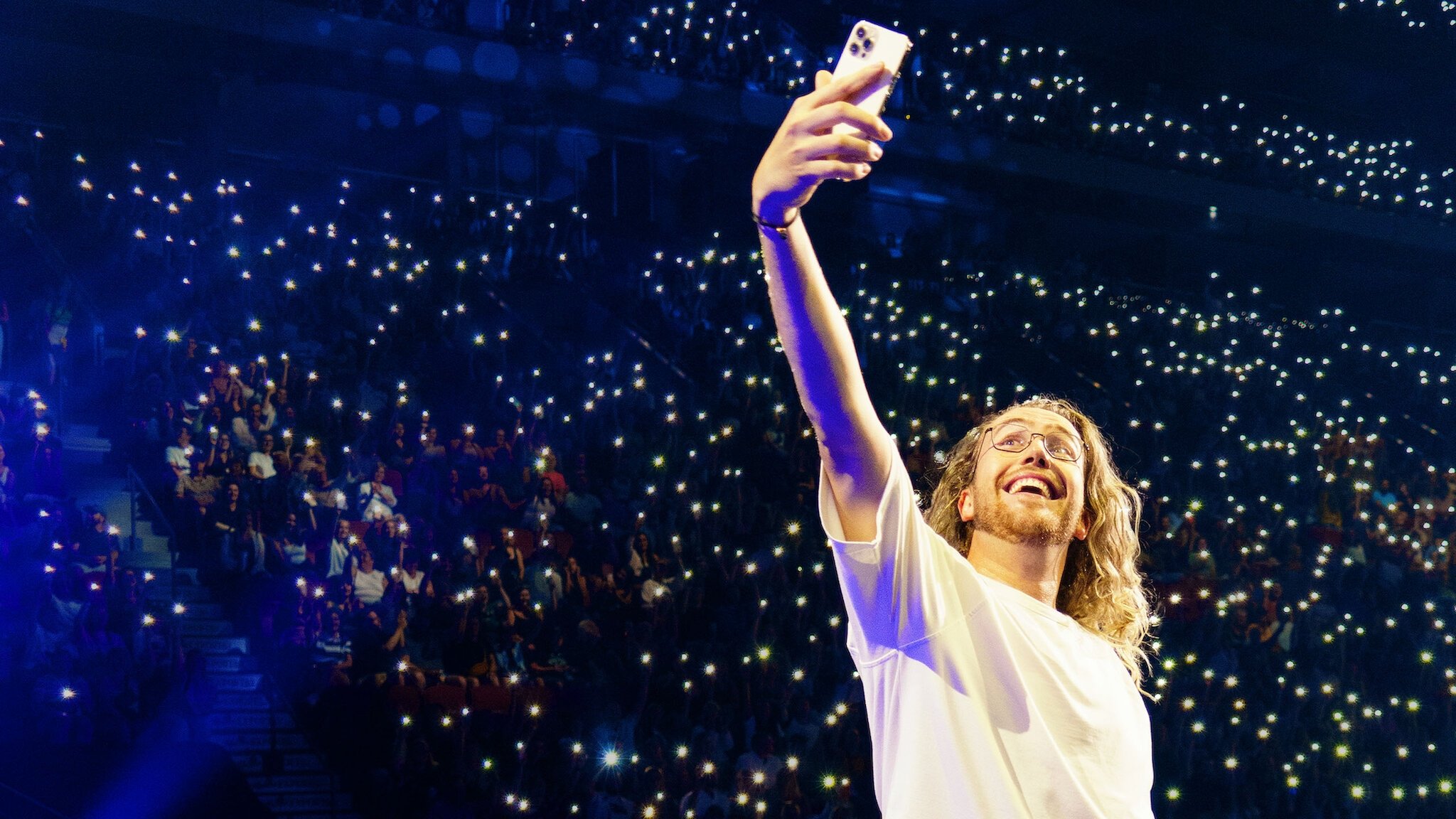 Mathieu Dufour at Bell Centre Background