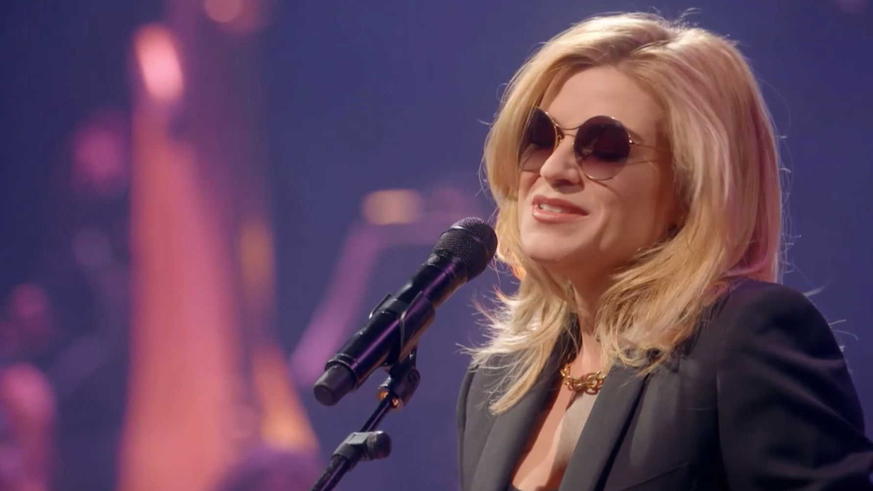 Melody Gardot: From Paris with Love Background