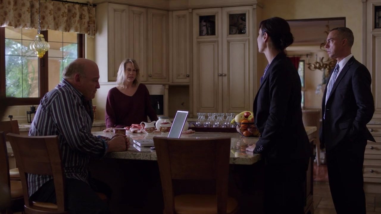 Good Morning, Killer Background