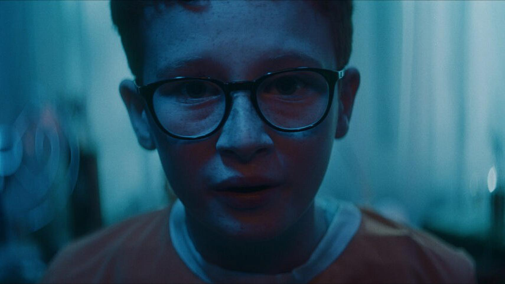 The House Abandon Background