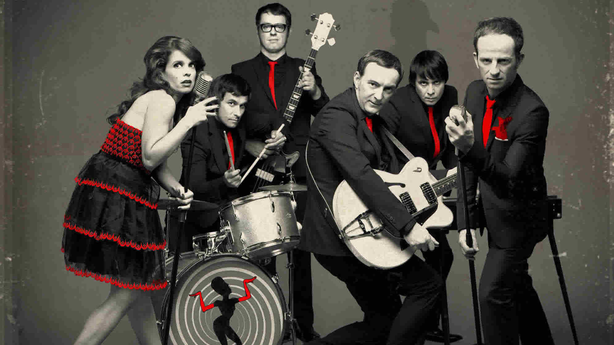 Dionysos : Monsters in live Background