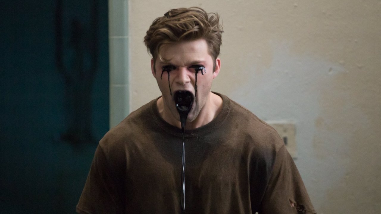 Shadows of the Dead Background