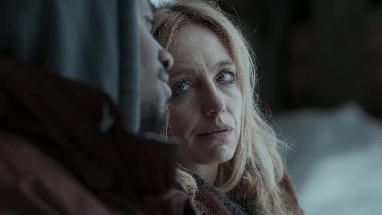 Im Nirgendwo Background