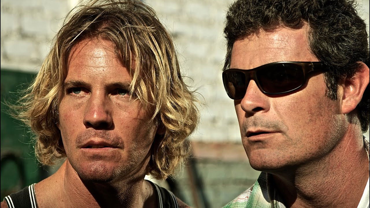 Al filo de la ley Background