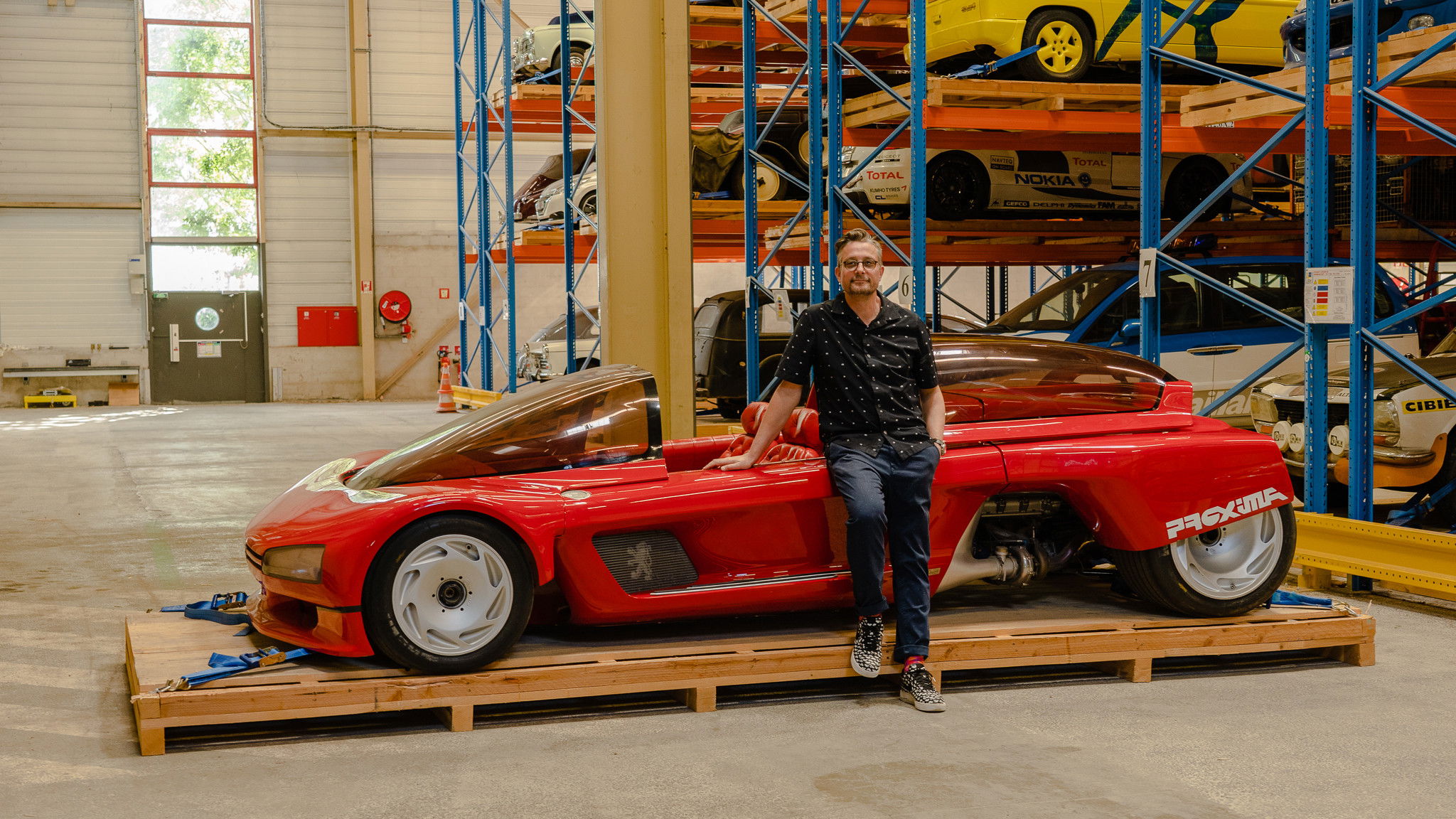 Les Grandes Heures de l'automobile : Peugeot Background