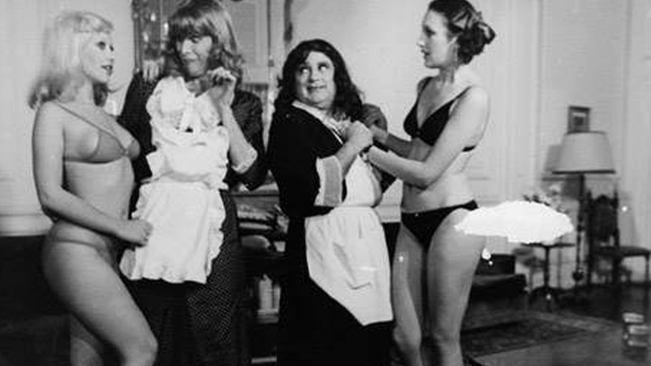 Hotel de señoritas Background