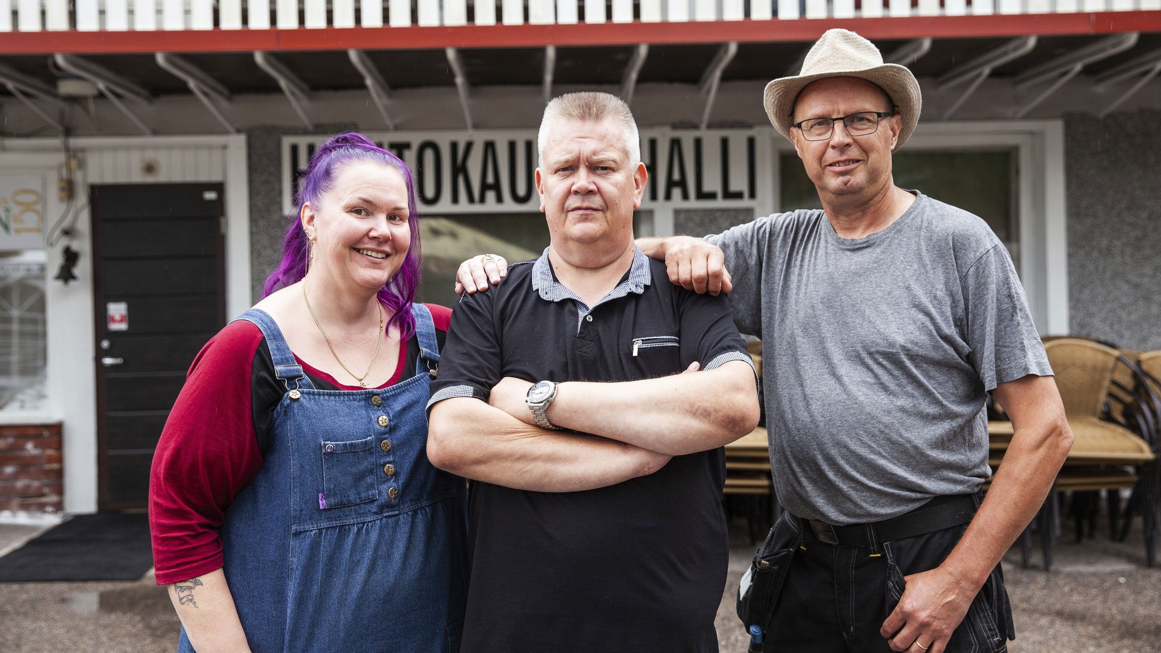 Suomen huutokauppakeisari Background