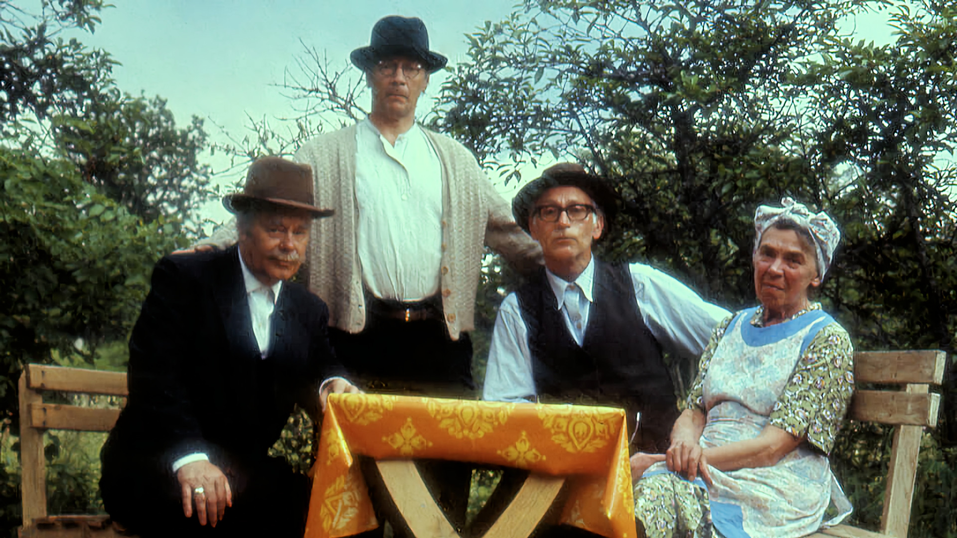 Who Loves Yngve Frej Background