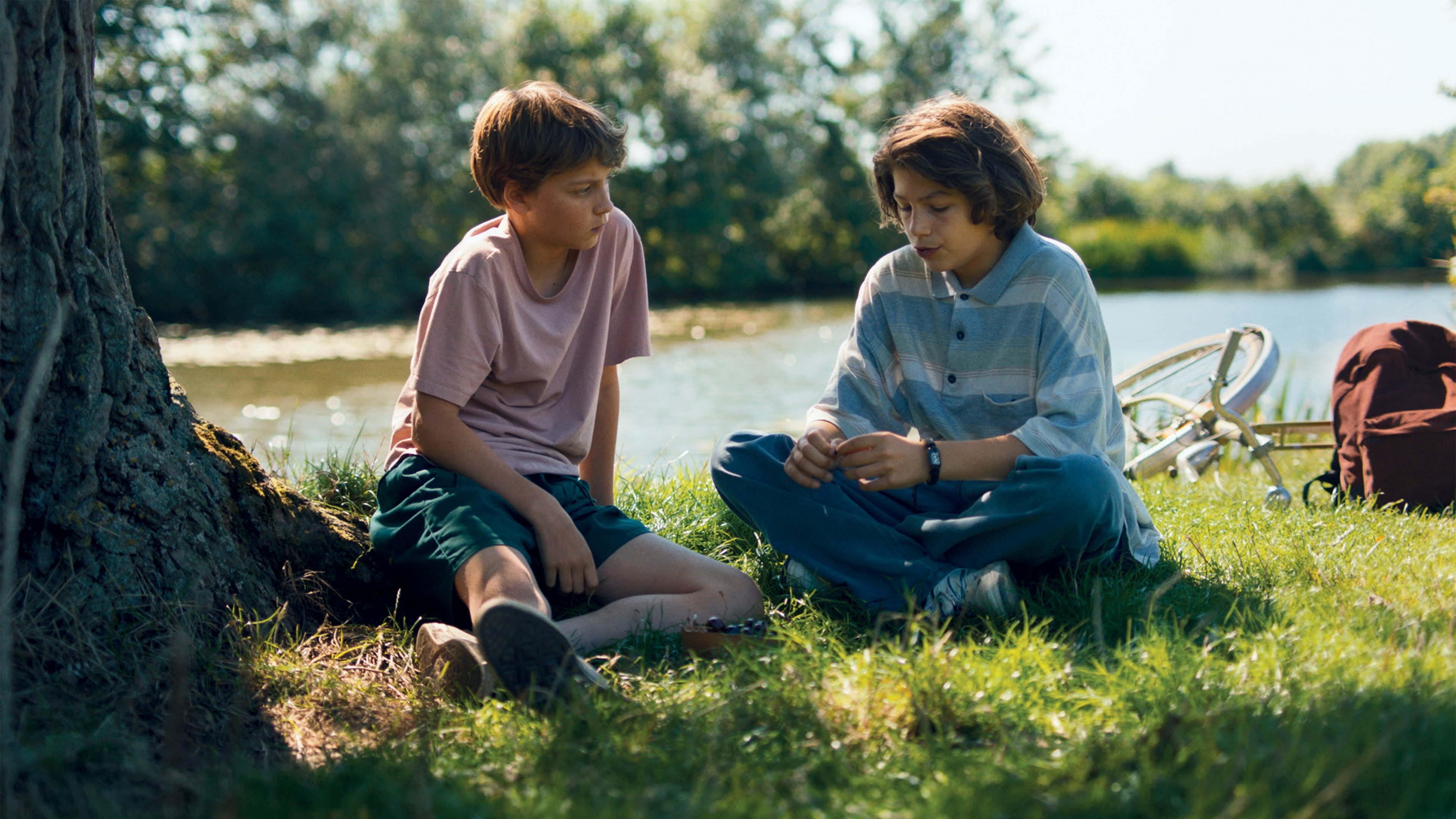 Young Hearts Background