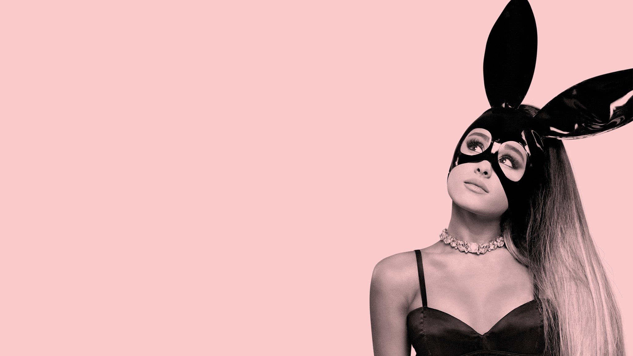 Ariana Grande: Dangerous Woman Diaries Background