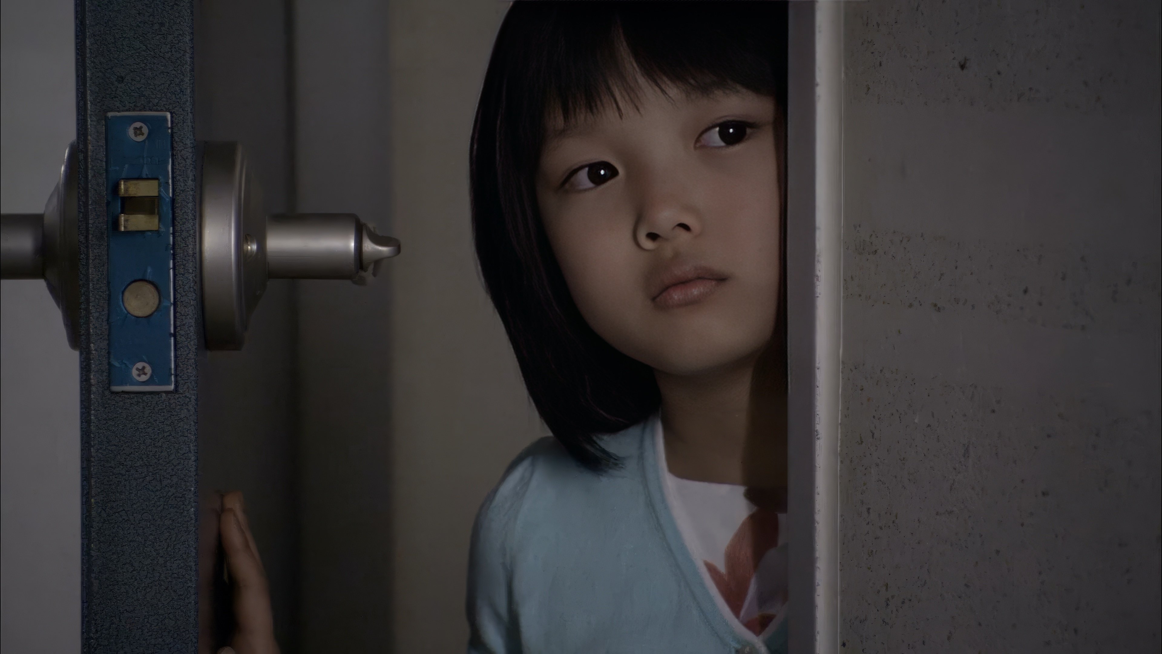 4 Horror Tales: Hidden Floor Background