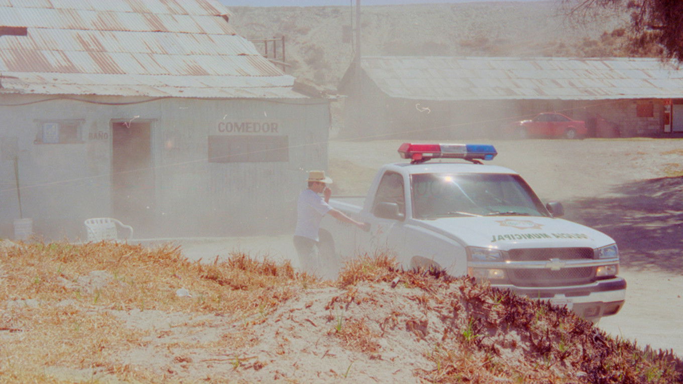 El otro sueño americano Background