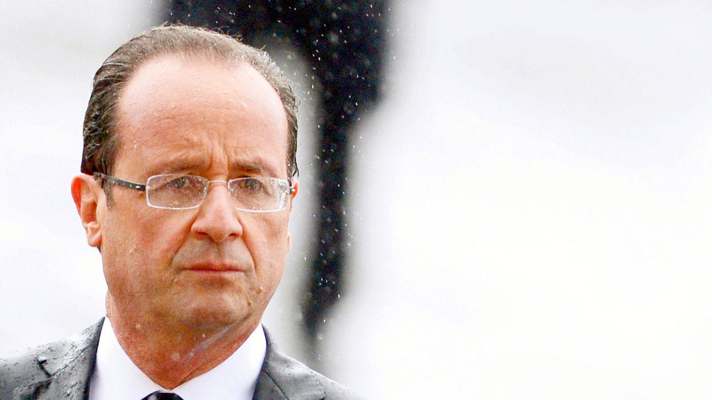 François Hollande, le mal-aimé Background