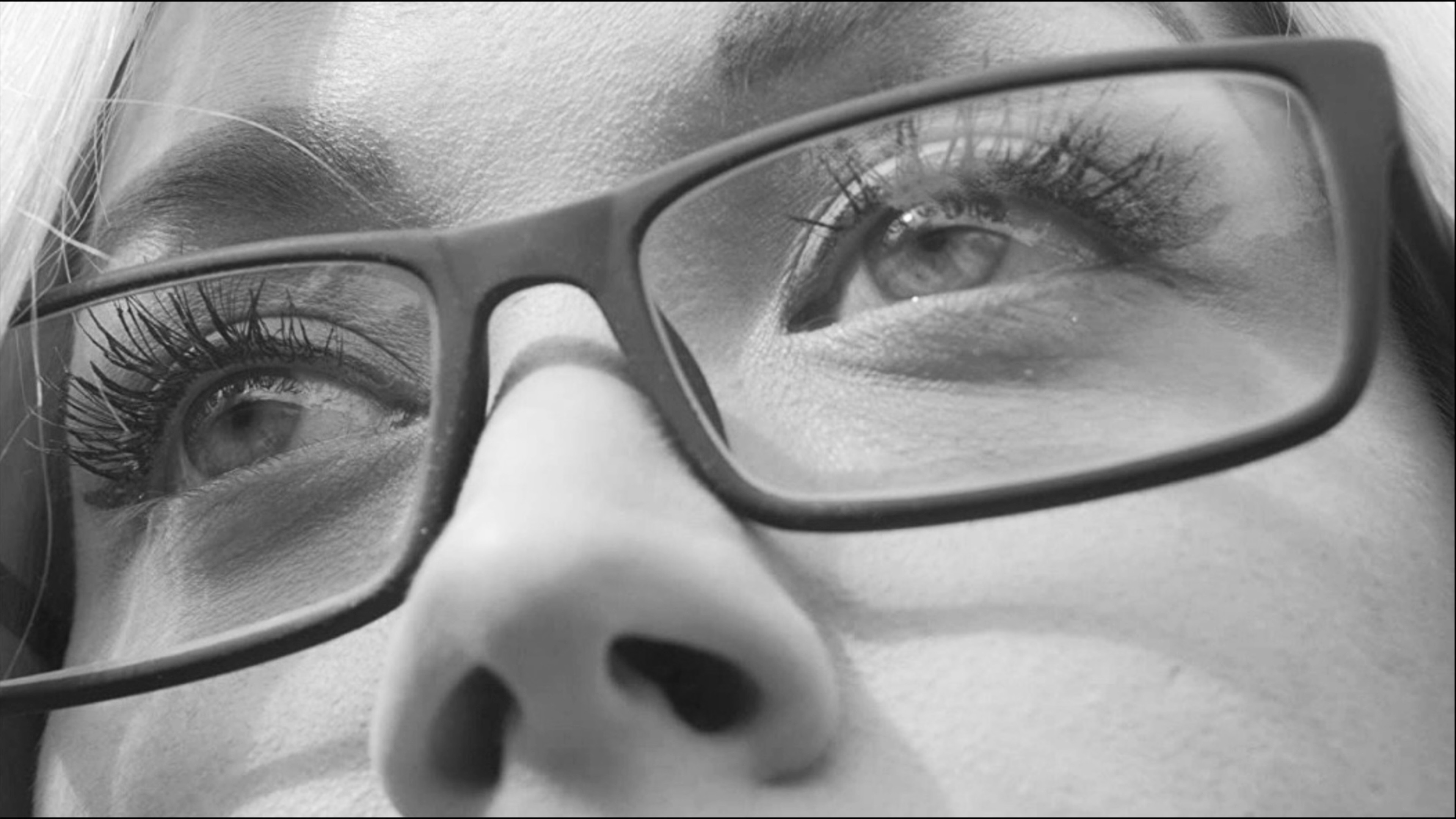 Still Visible Background