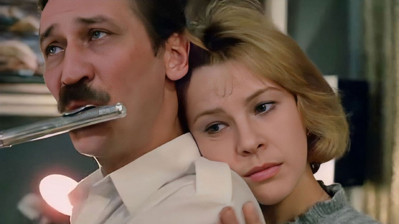 Forgotten Tune for the Flute Background