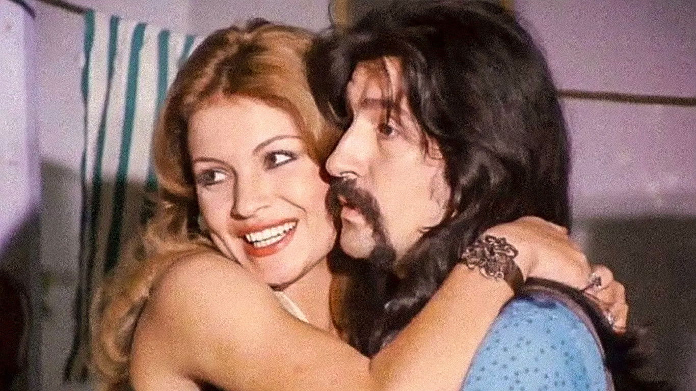 Dad, Make Me Marry Background