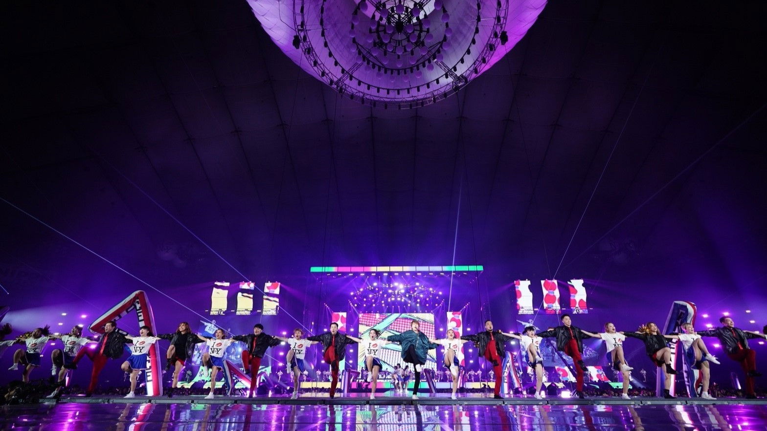 Nissy Entertainment 2nd LIVE -FINAL- in TOKYO DOME Background