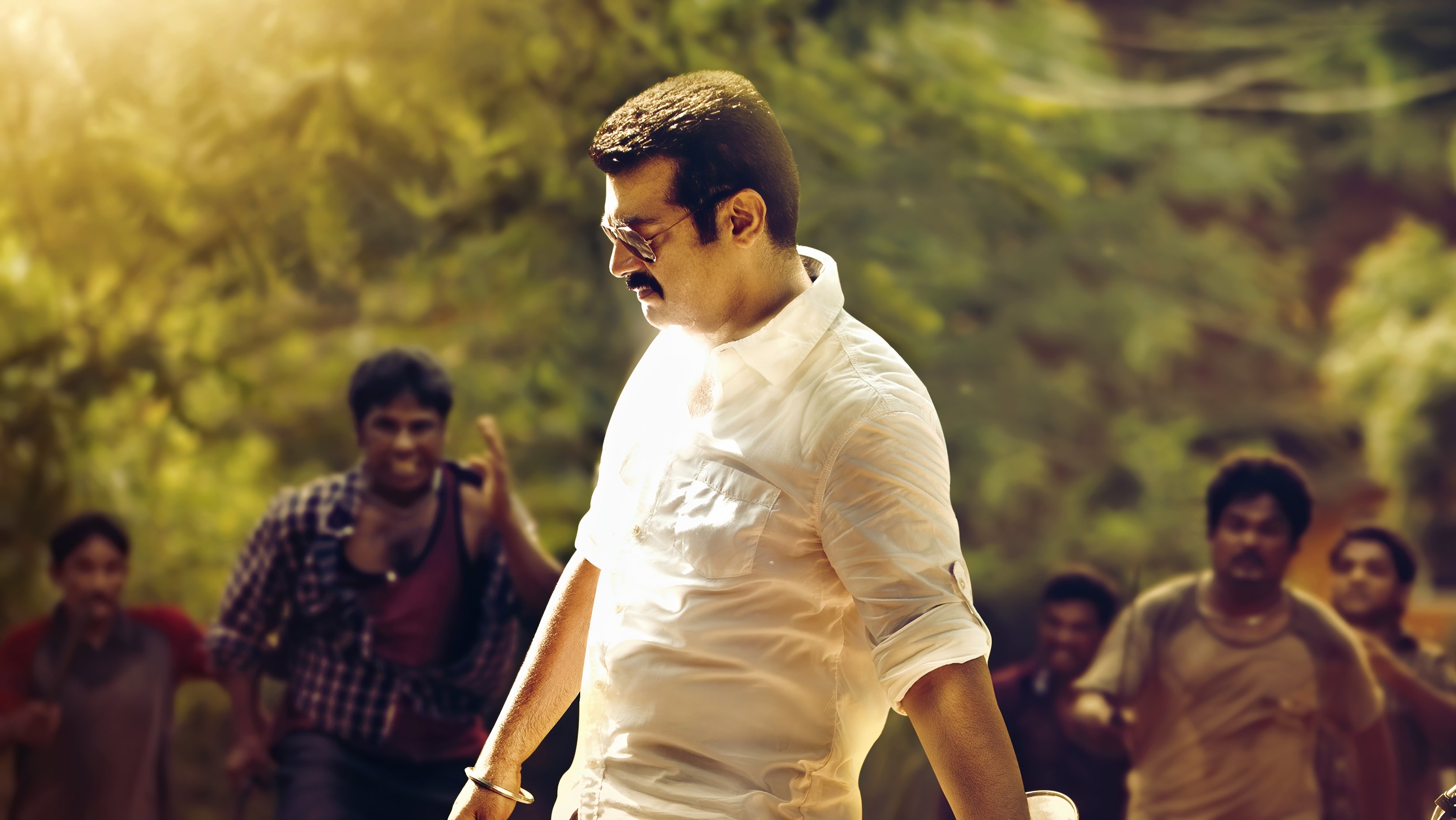 Yennai Arindhaal Background