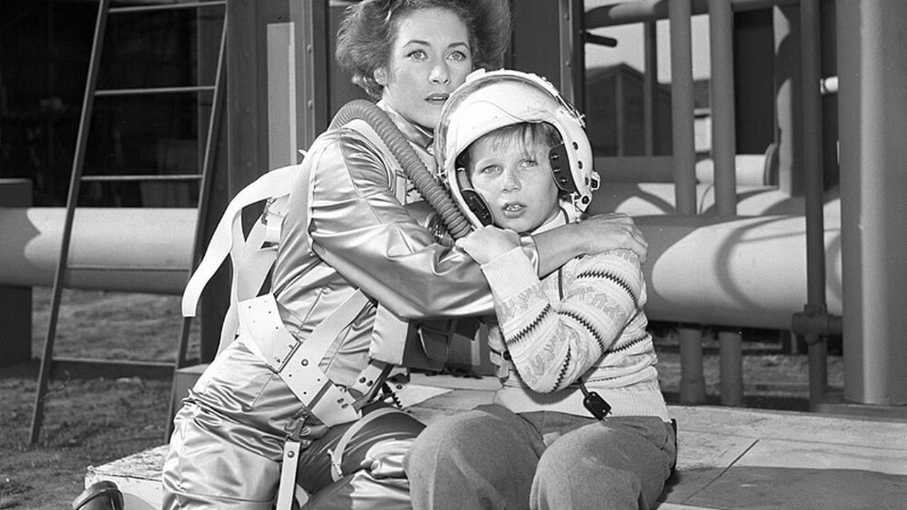 The Day the Sky Exploded Background