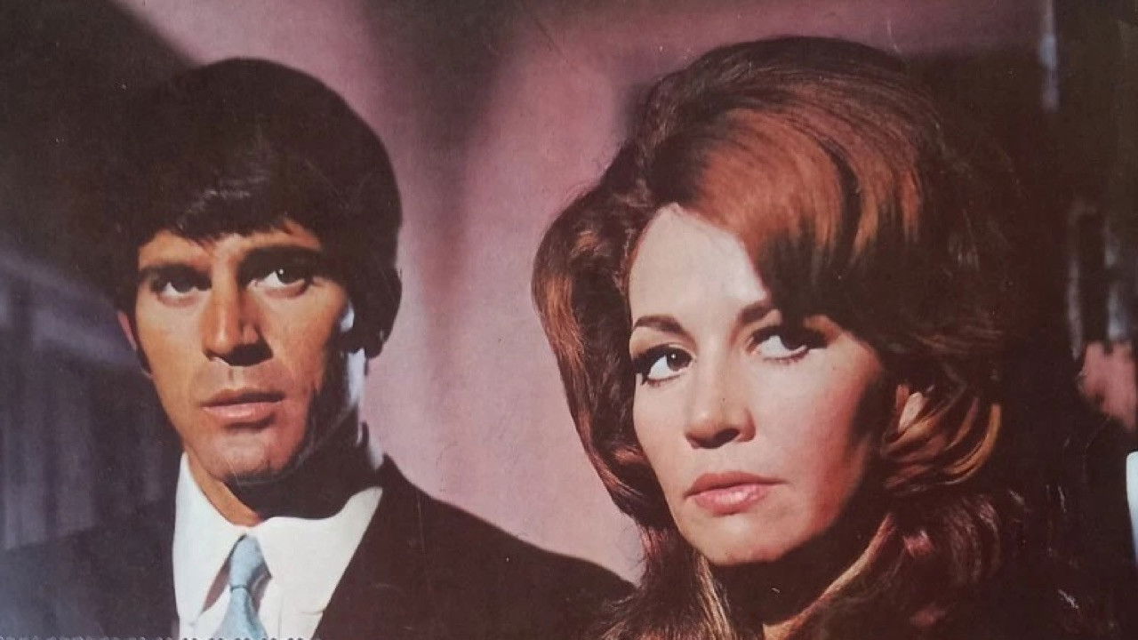 La hora desnuda Background