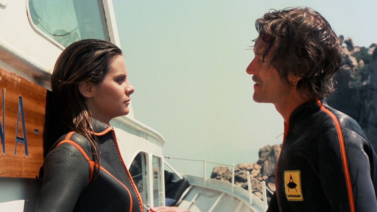 Waves of Lust Background