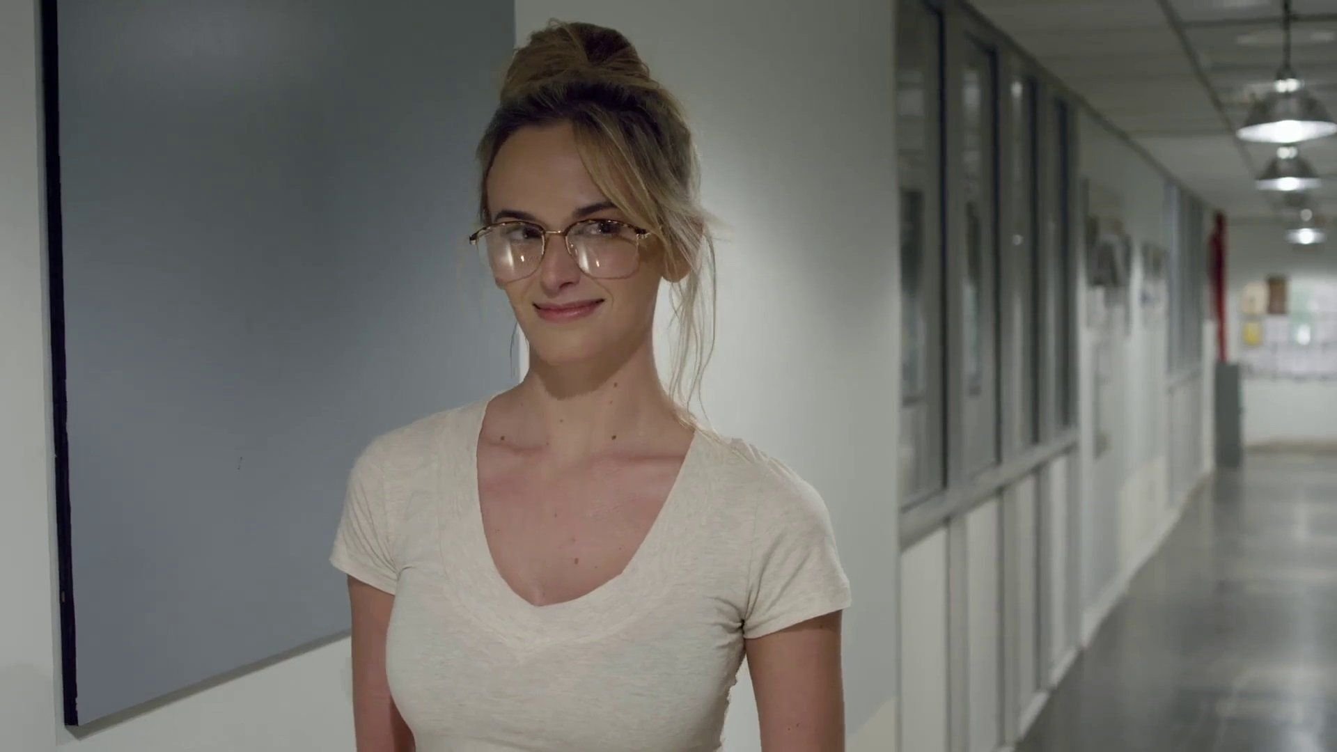 3-Headed Shark Attack Background