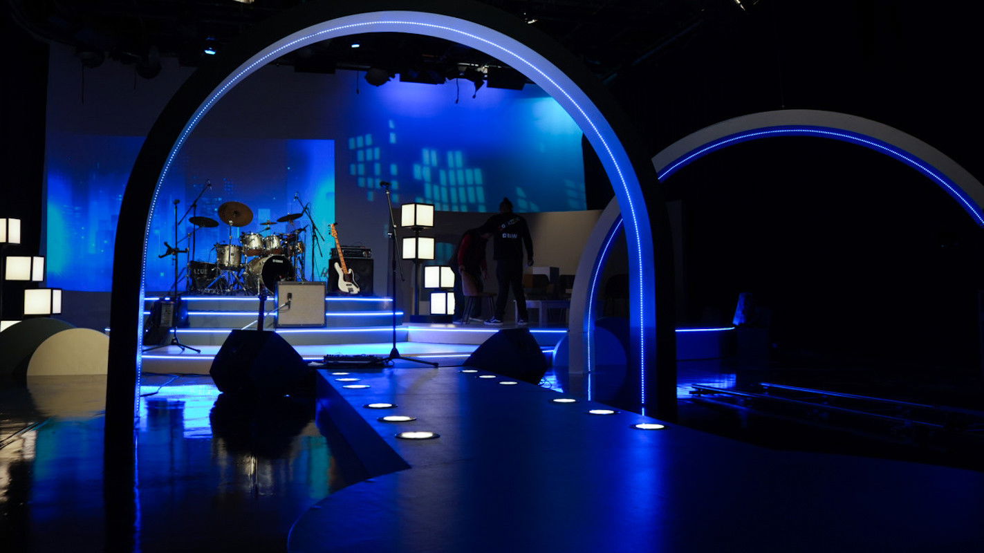 Ven Acá... con Eugenia León y Pavel Granados Background