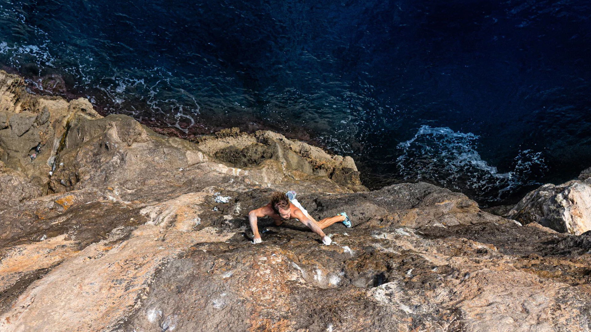 Black Pearl Background