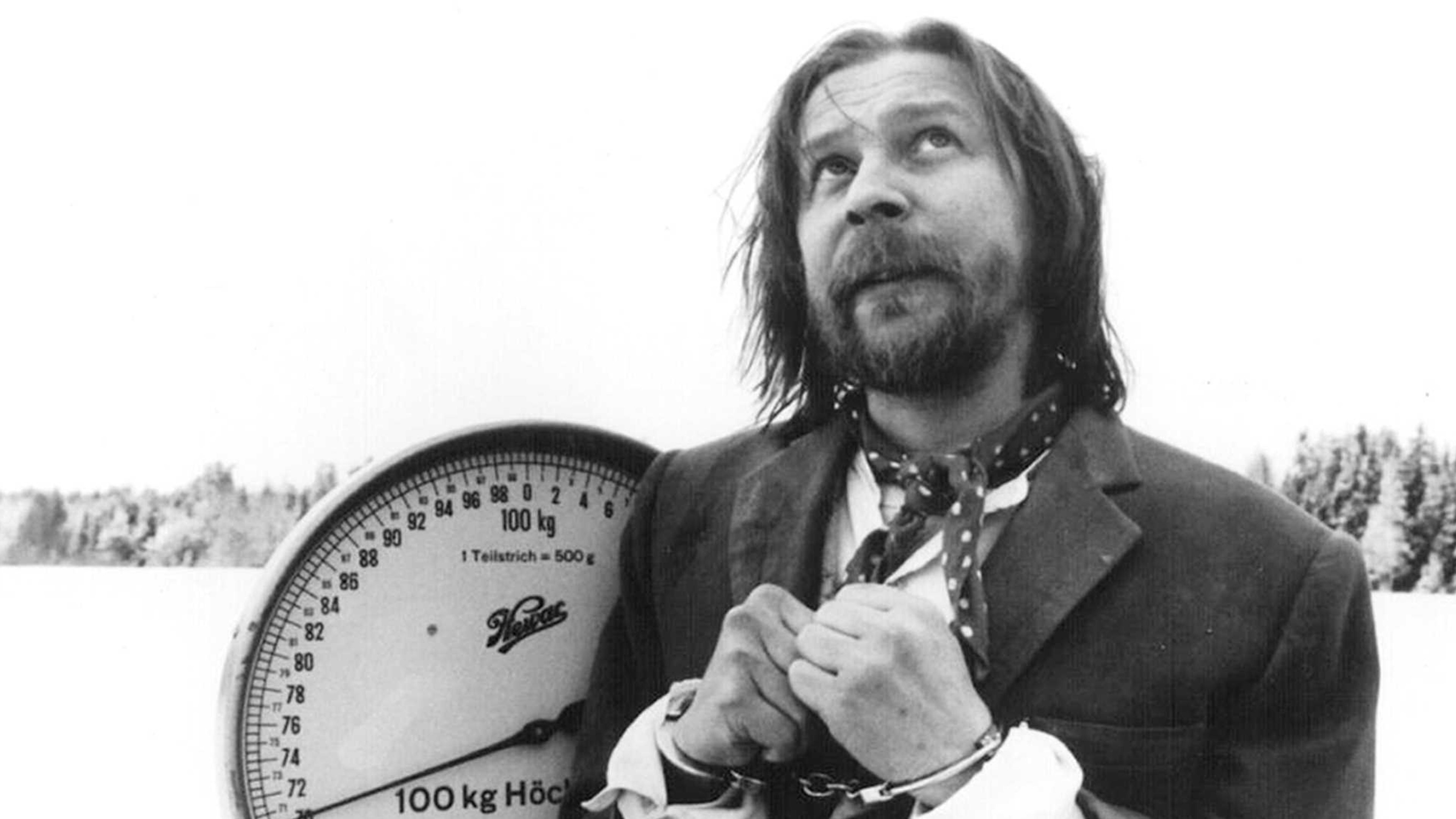 Chaplinesque Background