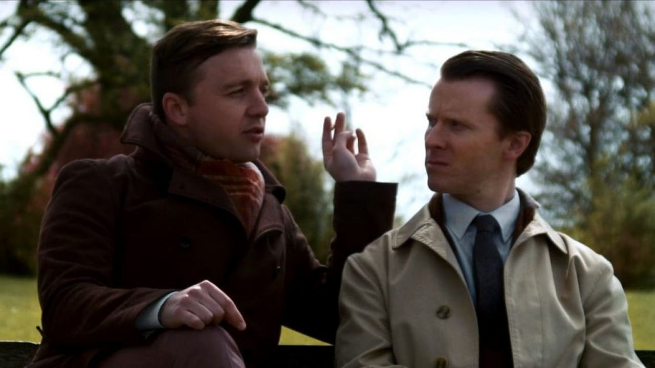 Putting on the Dish Background