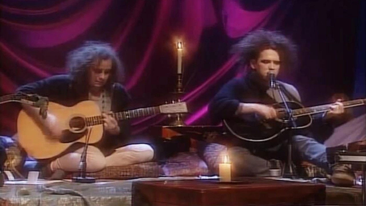 The Cure: MTV Unplugged Background