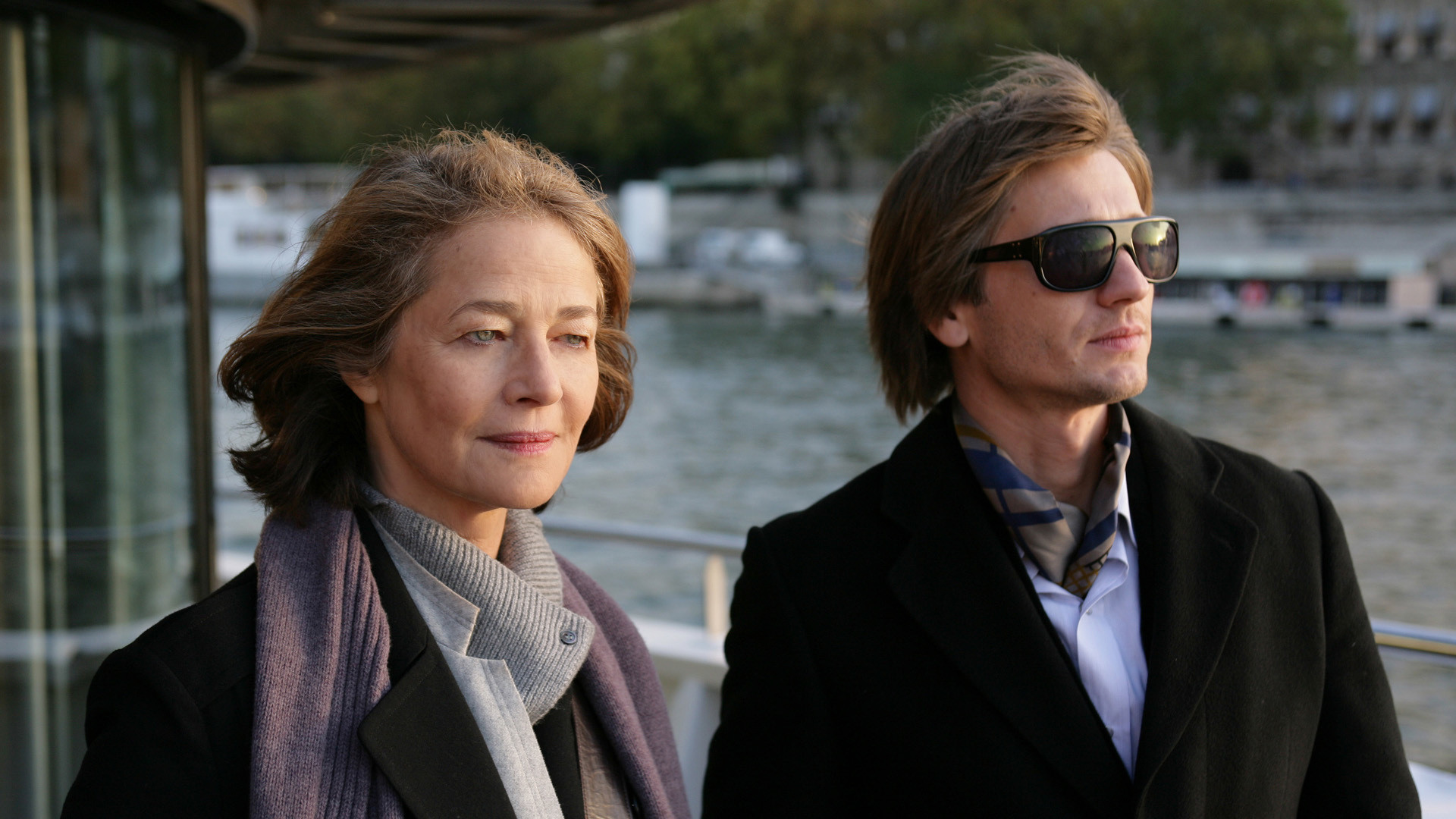 The Chalk Circle Man Background