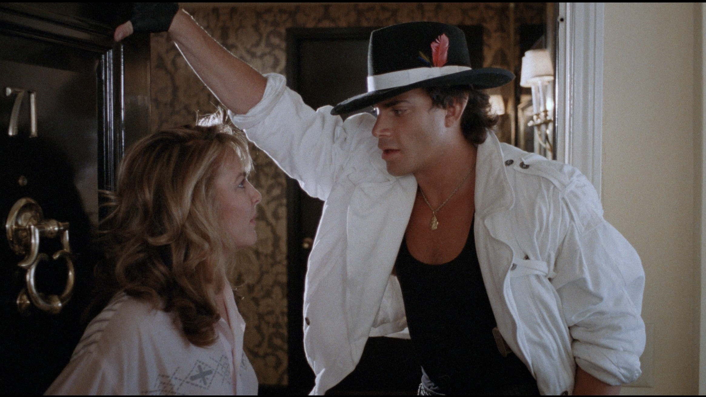 Alien Private Eye Background