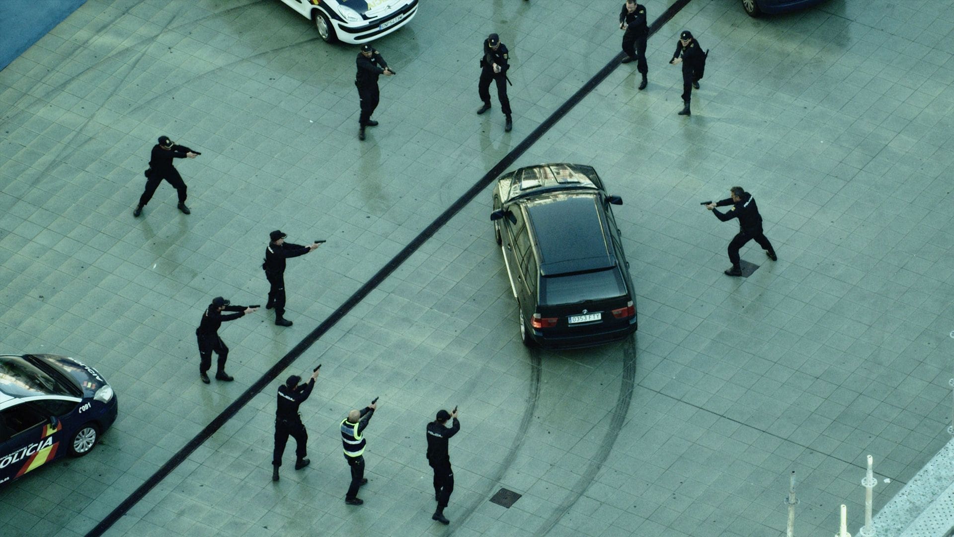 El desconocido Background