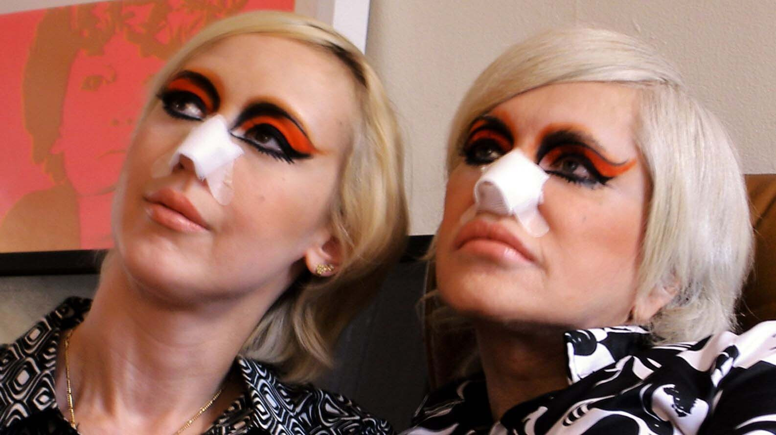 The Ballad of Genesis and Lady Jaye Background