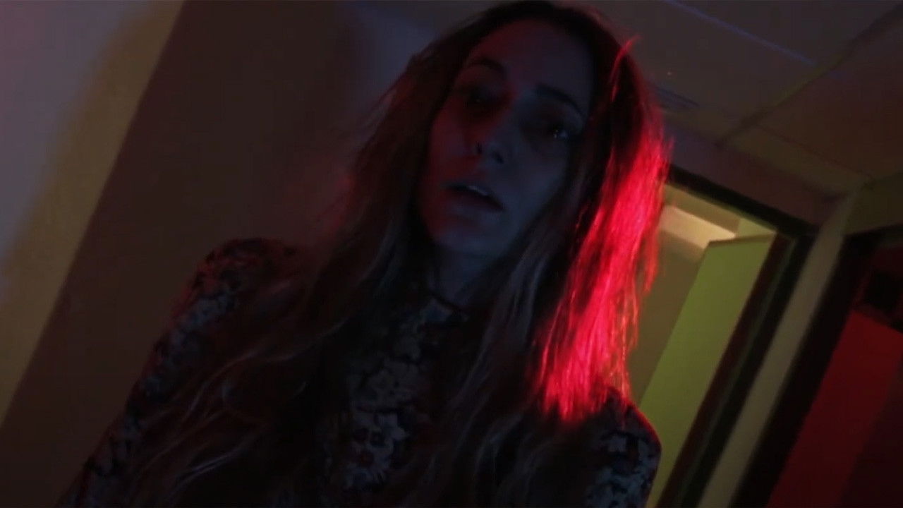 S - El legado Maldito Background