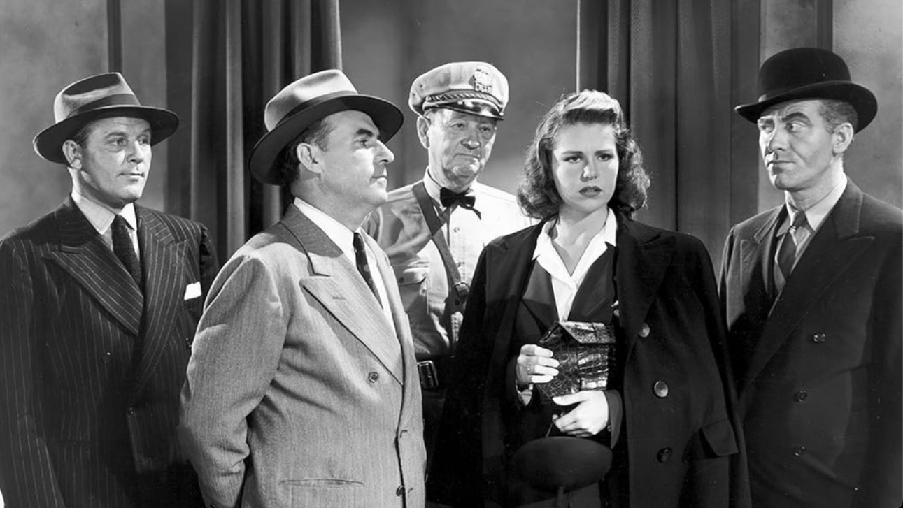 The Mystery of the 13th Guest Background