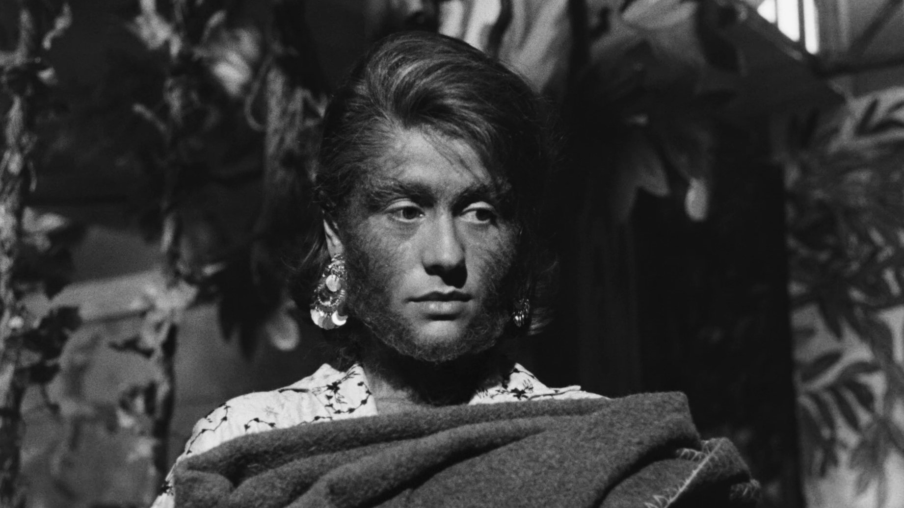 The Ape Woman Background